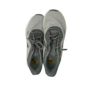 Nike Revolution Grey Running Shoe Sneaker BQ6715-001 Womens Size 8 Preown